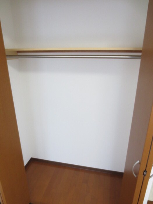 物件内観写真14　(収納)