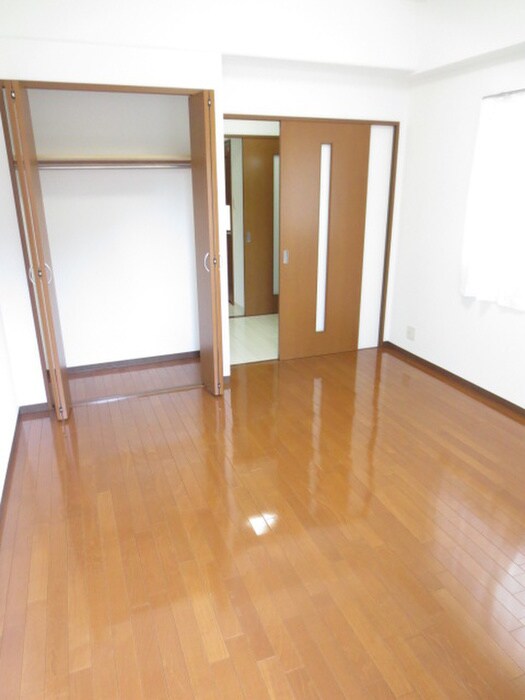 物件内観写真16　(居室)