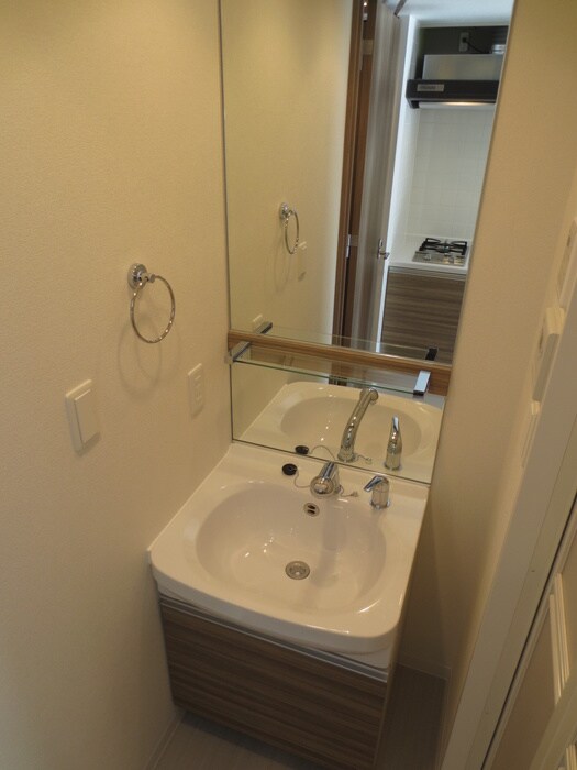 物件内観写真13　(洗面)