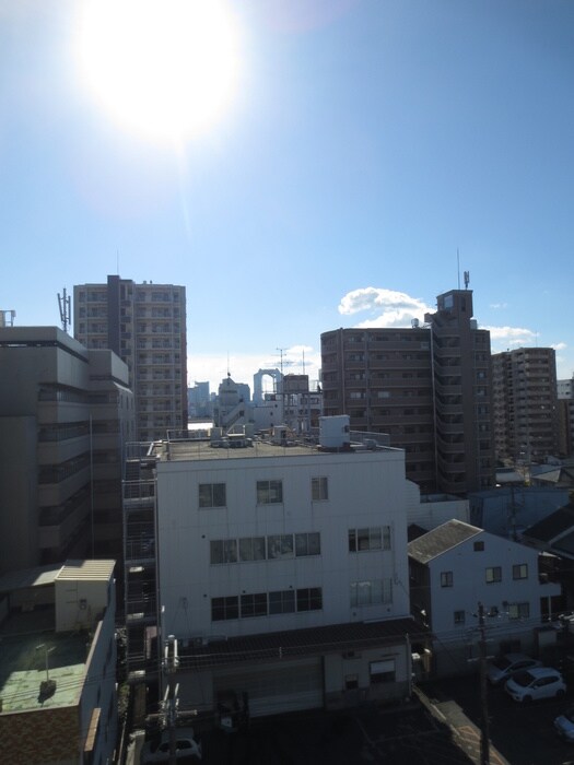 物件内観写真21　(室内からの展望)