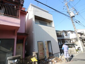 サンライズ芥川外観写真
