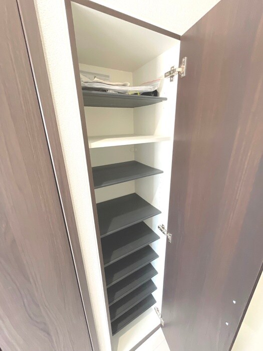 物件内観写真14　(靴箱)