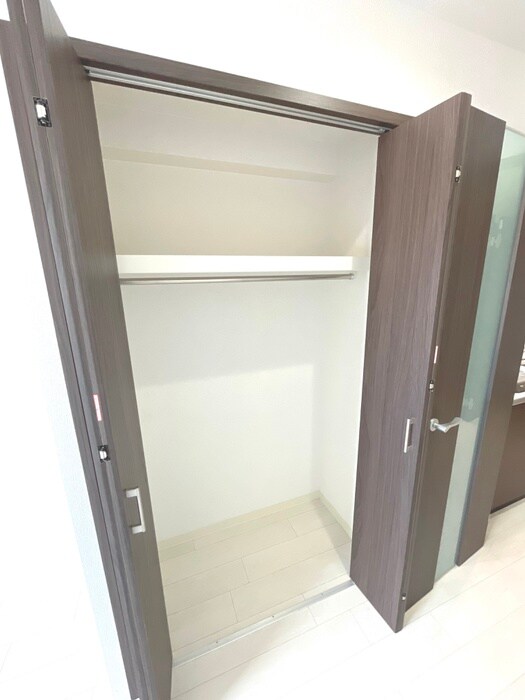 物件内観写真16　(収納)