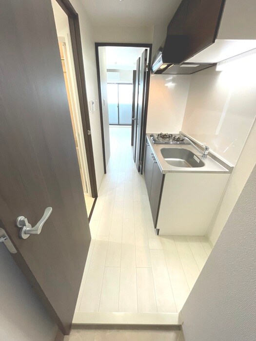 物件内観写真17　(廊下)