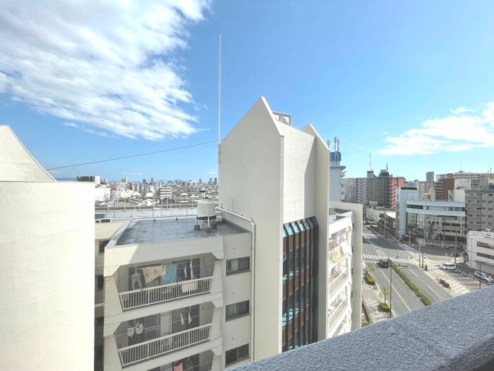 物件内観写真18　(室内からの展望)