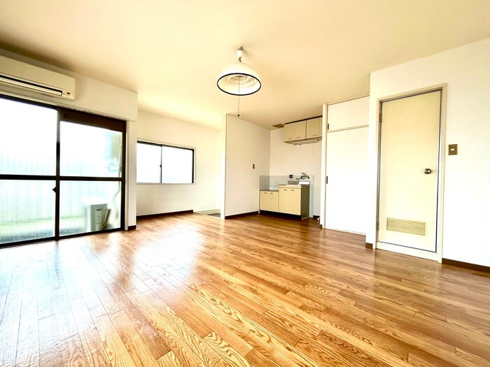 物件内観写真7　(居室)