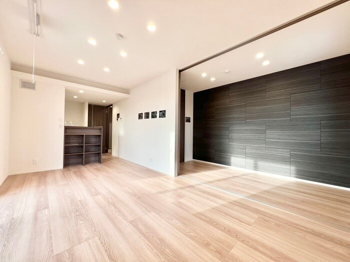 物件内観写真8　(居室)