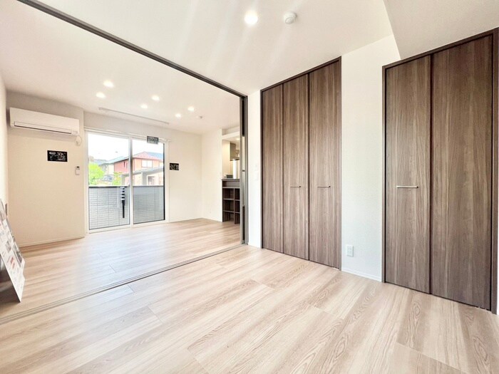 物件内観写真10　(居室)