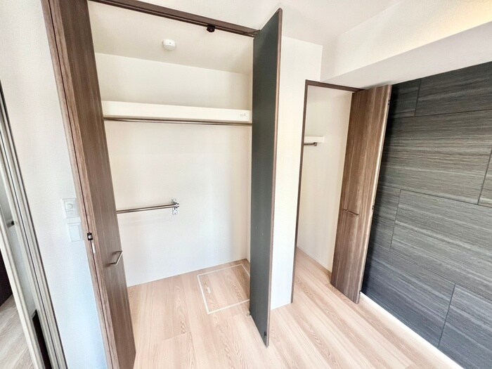 物件内観写真11　(収納)