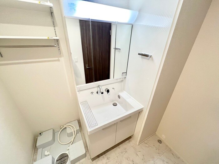 物件内観写真13　(洗面)