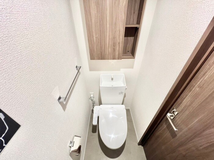 物件内観写真16　(トイレ)