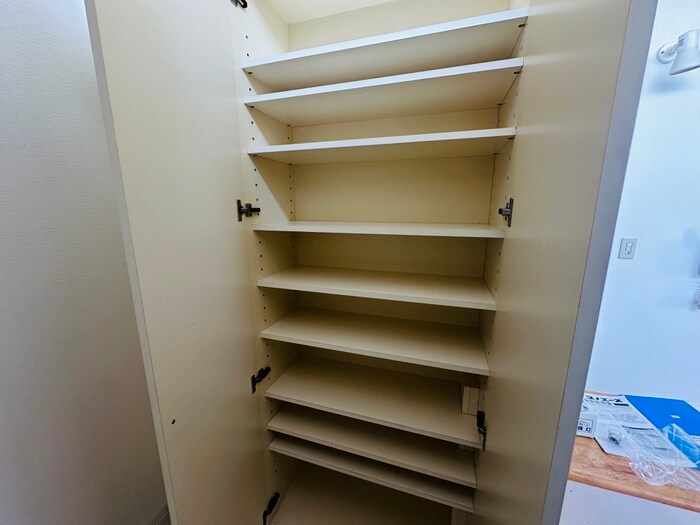 物件内観写真14　(収納)
