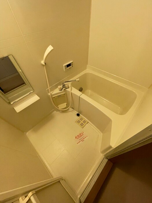 物件内観写真12　(バス／シャワールーム等)