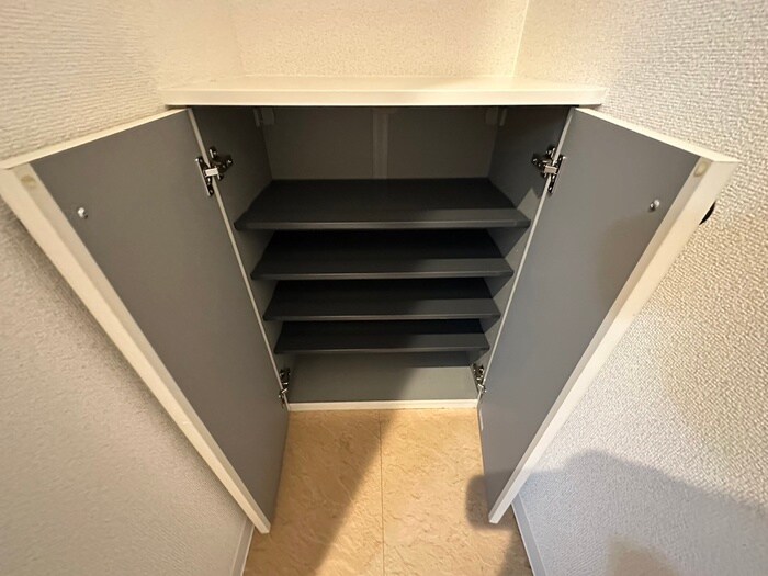 物件内観写真20　(靴箱)