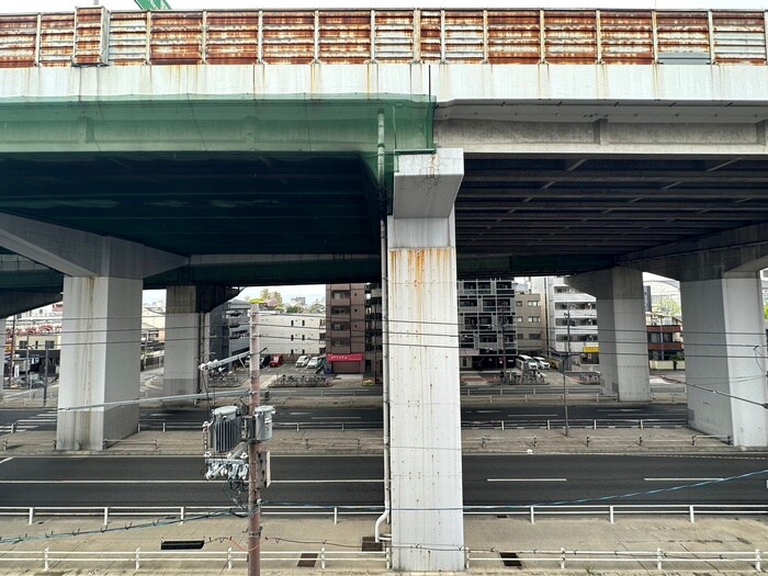 物件内観写真22　(室内からの展望)