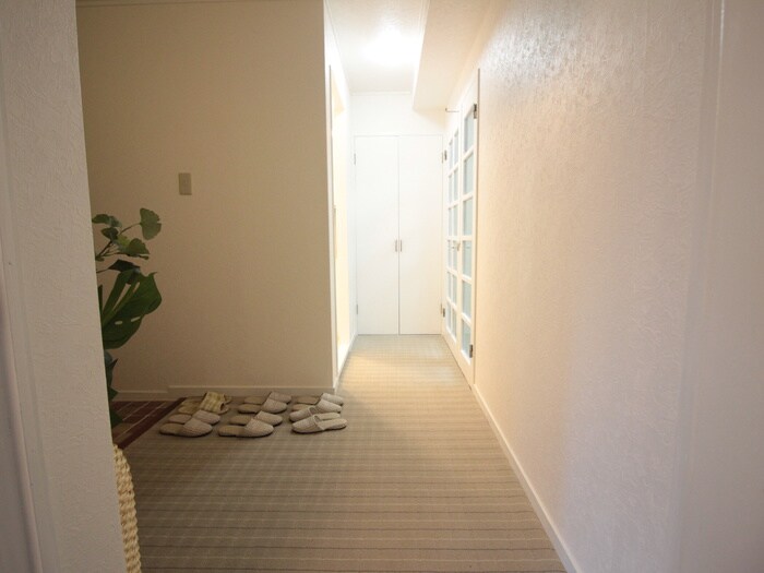 物件内観写真19　(廊下)