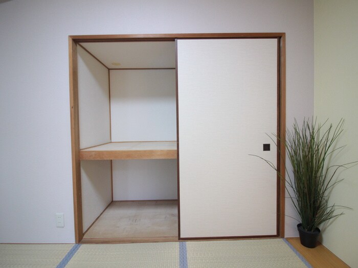 物件内観写真21　(収納)