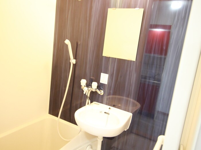 物件内観写真13　(洗面)