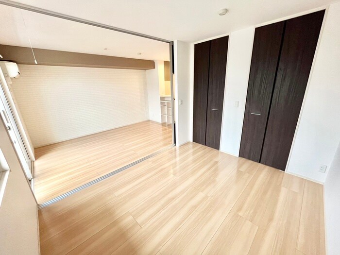 物件内観写真8　(居室)