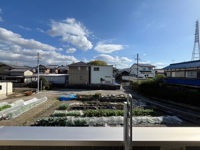 物件内観写真19　(室内からの展望)