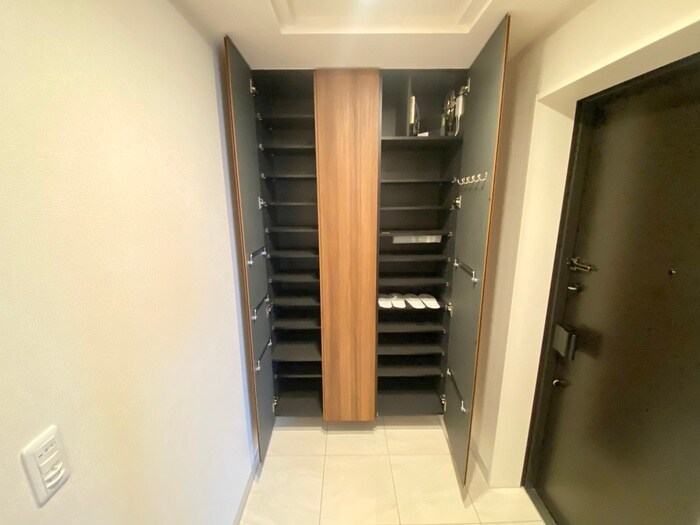 物件内観写真21　(靴箱)