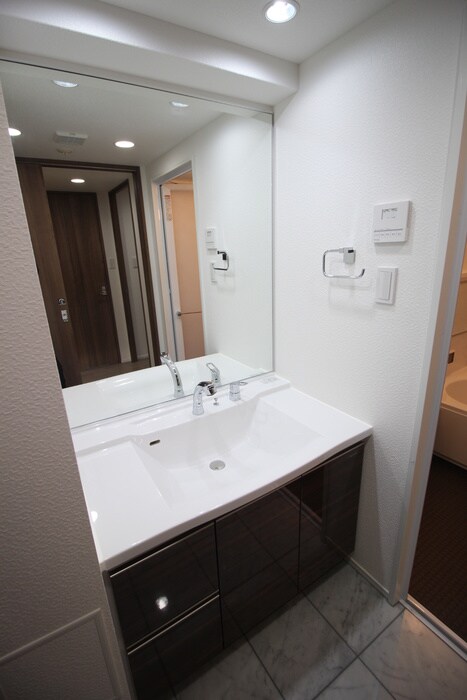 物件内観写真9　(収納)