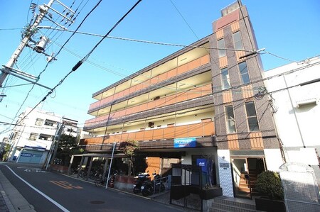 三郷マンション外観写真