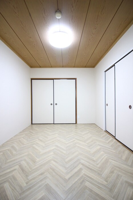 物件内観写真13　(居室)