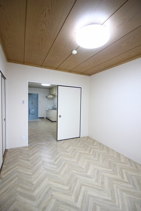 物件内観写真14　(居室)