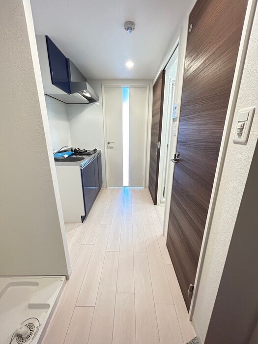 物件内観写真9　(廊下)