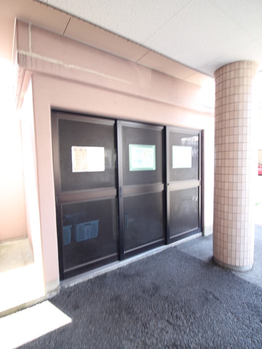 物件外観写真3　(建物設備)