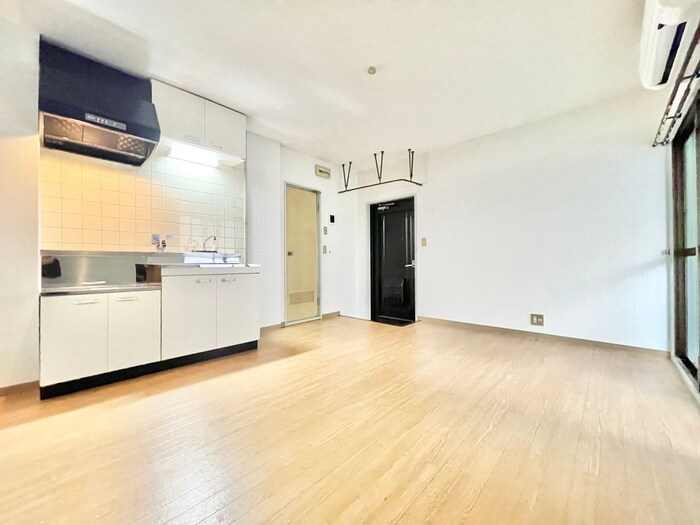 物件内観写真12　(居室)