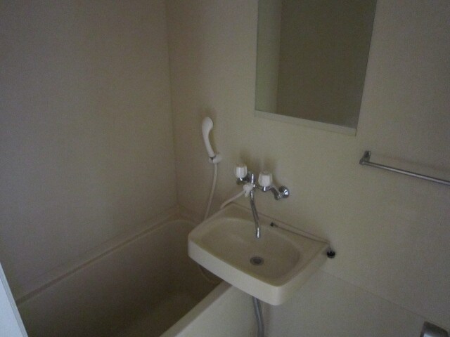 物件内観写真9　(バス／シャワールーム等)