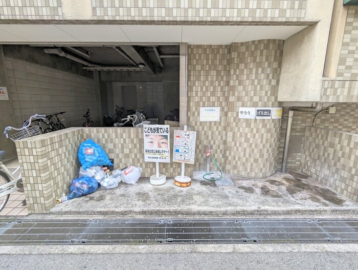 物件外観写真6　(建物設備)