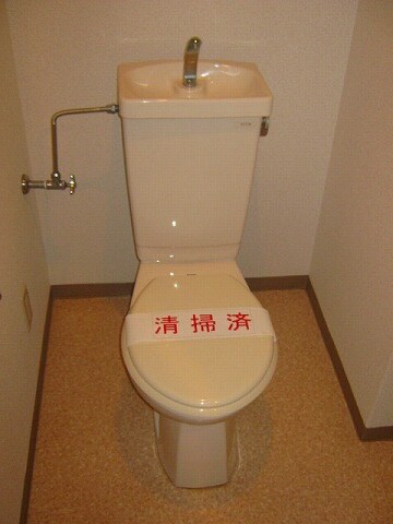 物件内観写真11　(トイレ)