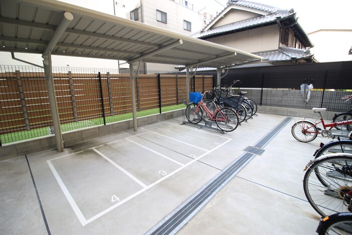 物件外観写真5　(外観写真)