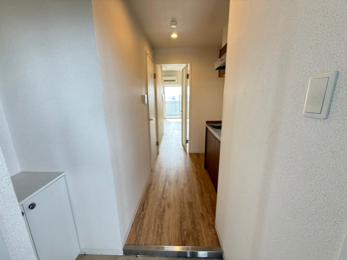 物件内観写真19　(廊下)