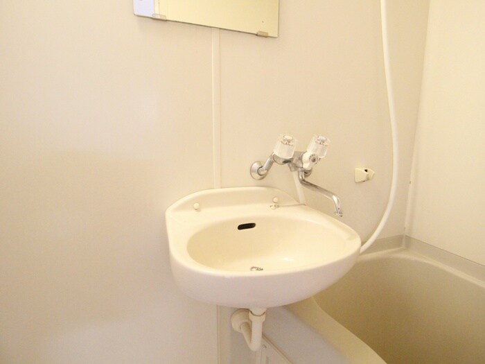 物件内観写真10　(洗面)