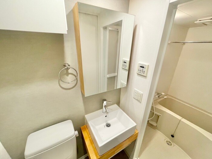 物件内観写真9　(洗面)