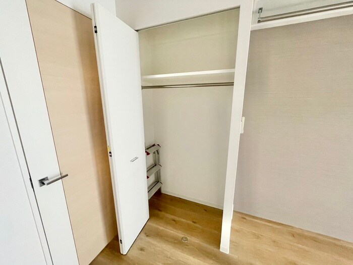 物件内観写真15　(収納)