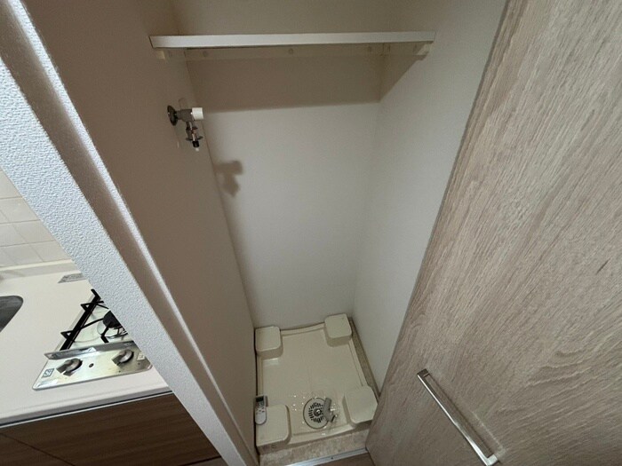 物件内観写真20　(洗濯機置場)