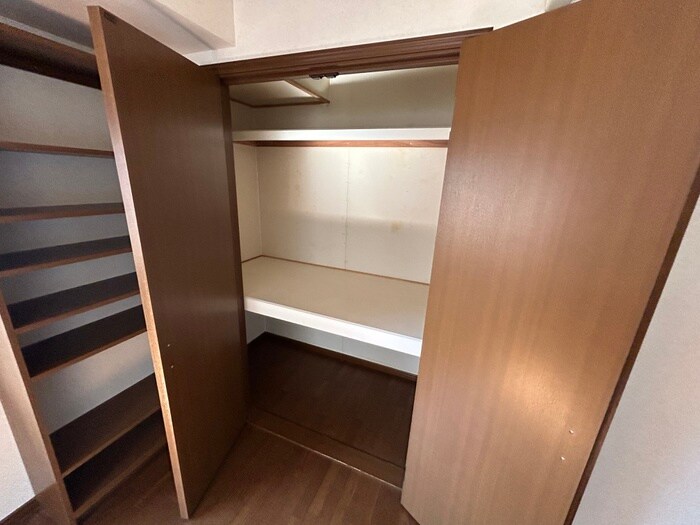 物件内観写真19　(収納)