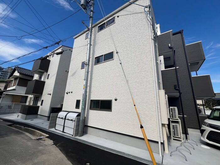 物件外観写真3　(外観写真)