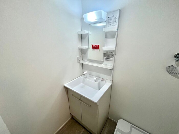 物件内観写真12　(洗面)