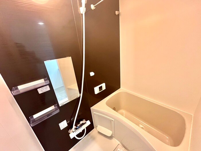 物件内観写真13　(バス／シャワールーム等)