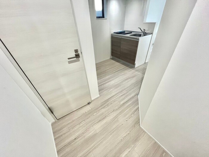 物件内観写真21　(廊下)