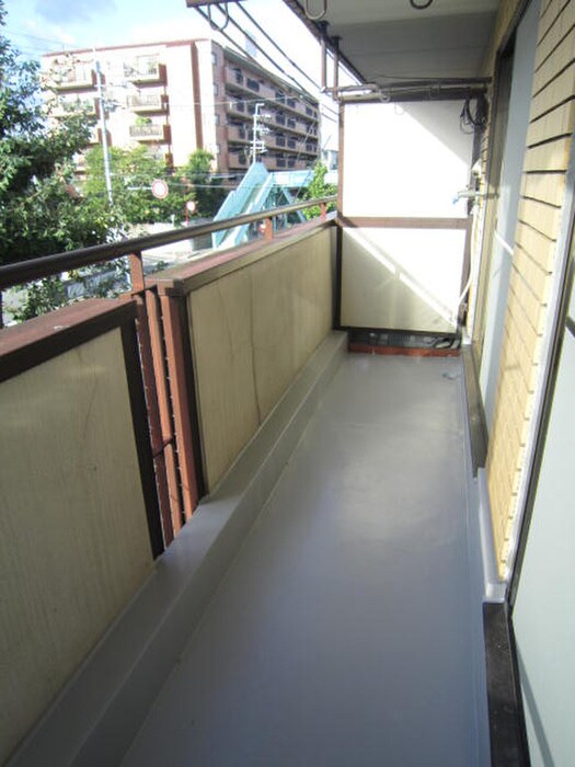 物件内観写真18　(室内からの展望)