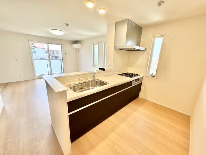 物件内観写真8　(キッチン)