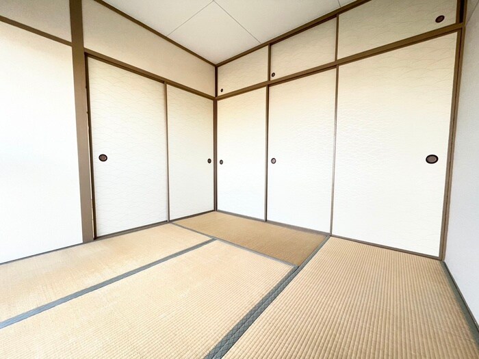 物件内観写真5　(居室)