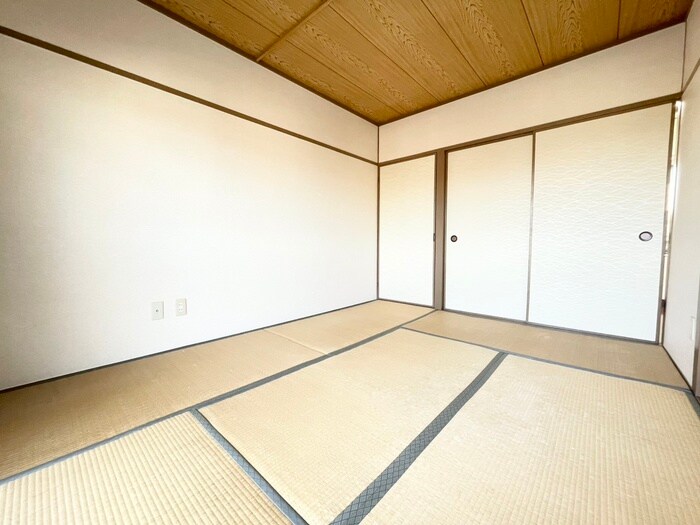 物件内観写真8　(居室)